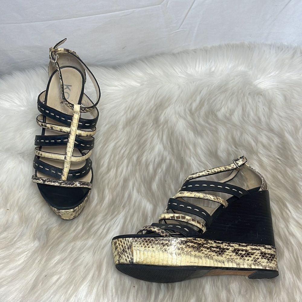 Kors Michael Kors Python /Black Strappy Sandals Sz 7